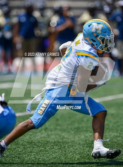 Thumbnail 3 in Douglas County vs. Mays photogallery.