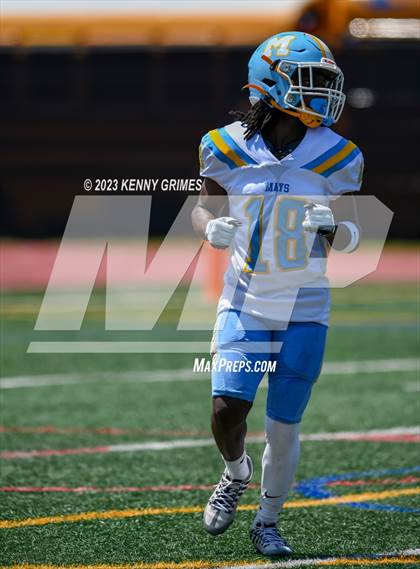 Thumbnail 1 in Douglas County vs. Mays photogallery.