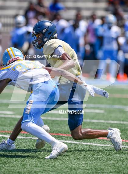 Thumbnail 3 in Douglas County vs. Mays photogallery.