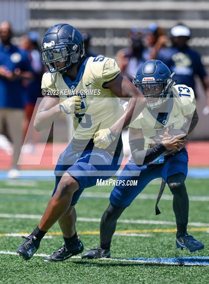 Thumbnail 1 in Douglas County vs. Mays photogallery.