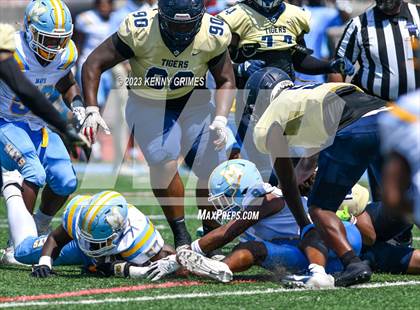 Thumbnail 1 in Douglas County vs. Mays photogallery.