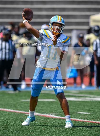 Thumbnail 3 in Douglas County vs. Mays photogallery.