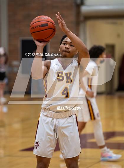 Thumbnail 2 in Emerald Ridge vs South Kitsap (SPSL 4A  playoff) photogallery.