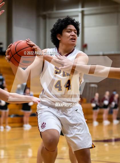 Thumbnail 3 in Emerald Ridge vs South Kitsap (SPSL 4A  playoff) photogallery.