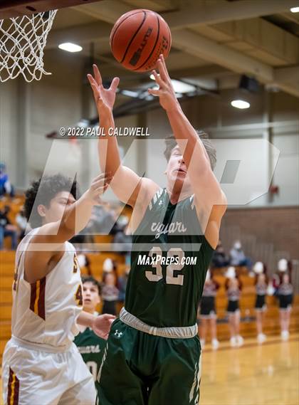 Thumbnail 1 in Emerald Ridge vs South Kitsap (SPSL 4A  playoff) photogallery.