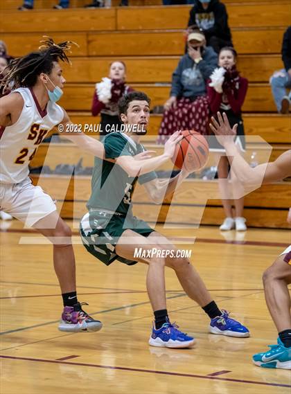 Thumbnail 1 in Emerald Ridge vs South Kitsap (SPSL 4A  playoff) photogallery.