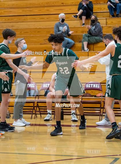 Thumbnail 2 in Emerald Ridge vs South Kitsap (SPSL 4A  playoff) photogallery.