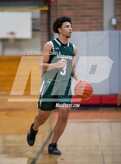 Thumbnail 2 in Emerald Ridge vs South Kitsap (SPSL 4A  playoff) photogallery.
