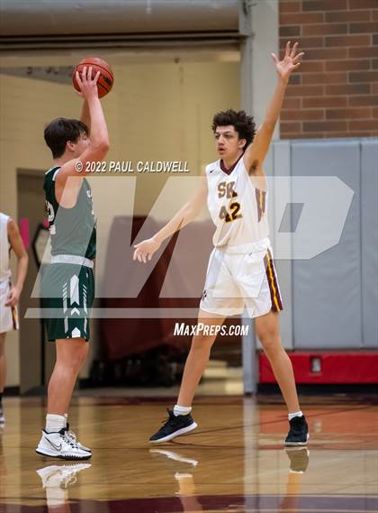 Thumbnail 2 in Emerald Ridge vs South Kitsap (SPSL 4A  playoff) photogallery.