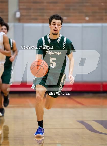Thumbnail 2 in Emerald Ridge vs South Kitsap (SPSL 4A  playoff) photogallery.
