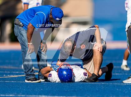 Thumbnail 2 in Serra @ Chaminade photogallery.