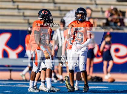 Thumbnail 2 in Serra @ Chaminade photogallery.