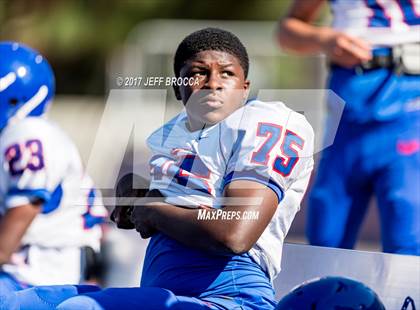 Thumbnail 1 in Serra @ Chaminade photogallery.