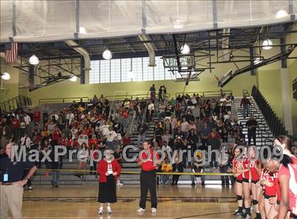 Thumbnail 1 in Taft vs. Venice (CIF LA City Section D2 Final) photogallery.