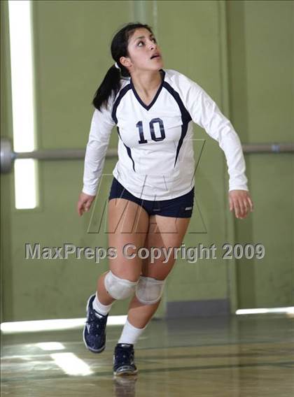 Thumbnail 1 in Taft vs. Venice (CIF LA City Section D2 Final) photogallery.