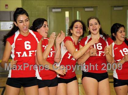 Thumbnail 3 in Taft vs. Venice (CIF LA City Section D2 Final) photogallery.