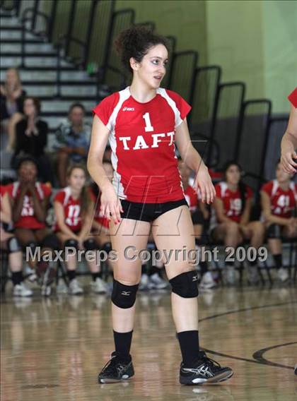 Thumbnail 1 in Taft vs. Venice (CIF LA City Section D2 Final) photogallery.