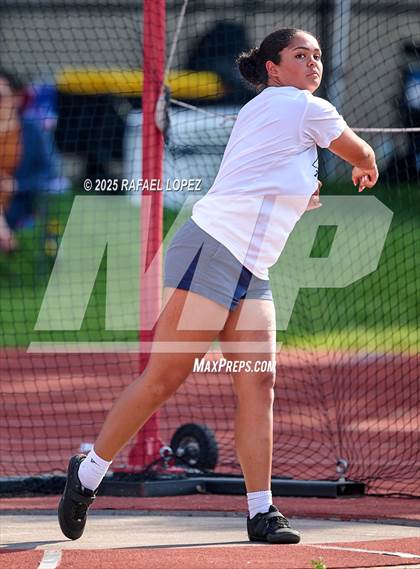 Thumbnail 3 in Eagle No Tax Relays (Discus) photogallery.