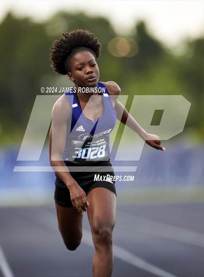 Thumbnail 2 in FHSAA 4A Finals (400 Meter) photogallery.