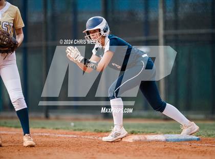 Thumbnail 3 in West Forsyth @ Cambridge photogallery.