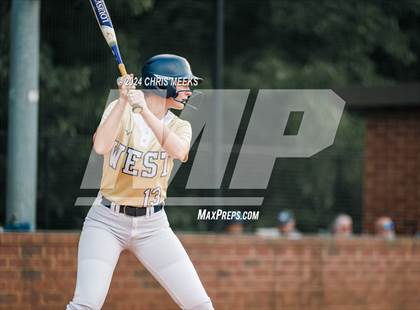 Thumbnail 1 in West Forsyth @ Cambridge photogallery.