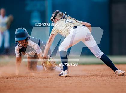 Thumbnail 2 in West Forsyth @ Cambridge photogallery.