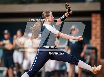 Thumbnail 3 in West Forsyth @ Cambridge photogallery.