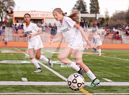 Thumbnail 3 in Woodside vs St. Ignatius (CIF CCS D1 Quarterfinal) photogallery.