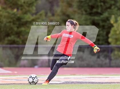 Thumbnail 3 in Woodside vs St. Ignatius (CIF CCS D1 Quarterfinal) photogallery.