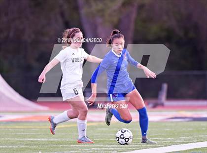 Thumbnail 2 in Woodside vs St. Ignatius (CIF CCS D1 Quarterfinal) photogallery.