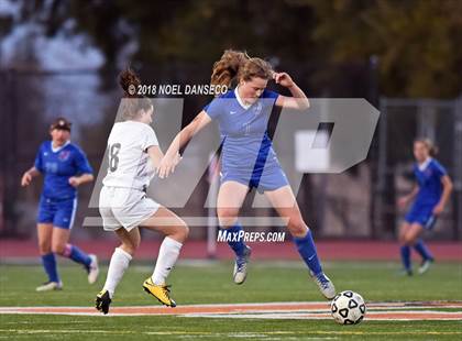 Thumbnail 2 in Woodside vs St. Ignatius (CIF CCS D1 Quarterfinal) photogallery.
