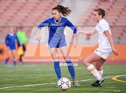 Thumbnail 1 in Woodside vs St. Ignatius (CIF CCS D1 Quarterfinal) photogallery.