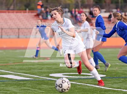 Thumbnail 2 in Woodside vs St. Ignatius (CIF CCS D1 Quarterfinal) photogallery.