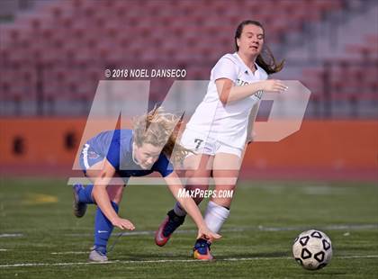 Thumbnail 3 in Woodside vs St. Ignatius (CIF CCS D1 Quarterfinal) photogallery.
