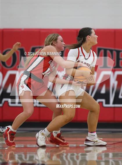 Thumbnail 3 in Glen Rose vs. Harmony Grove photogallery.