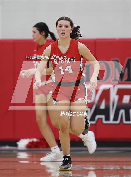 Thumbnail 3 in Glen Rose vs. Harmony Grove photogallery.