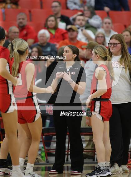 Thumbnail 2 in Glen Rose vs. Harmony Grove photogallery.
