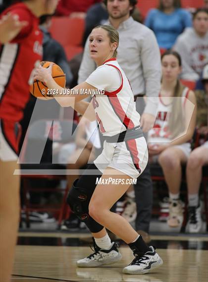 Thumbnail 2 in Glen Rose vs. Harmony Grove photogallery.