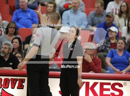 Thumbnail 2 in Glen Rose vs. Harmony Grove photogallery.