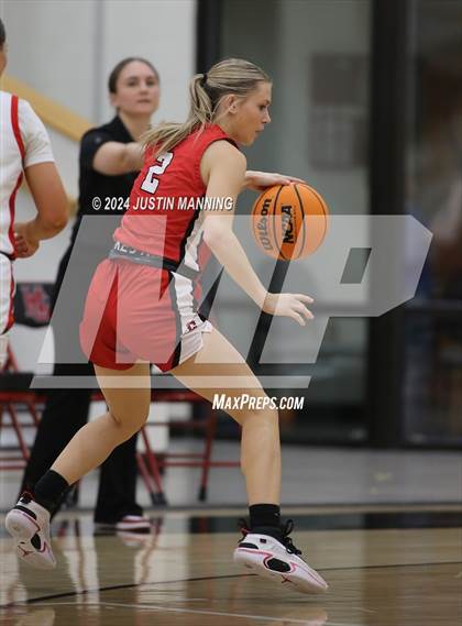 Thumbnail 2 in Glen Rose vs. Harmony Grove photogallery.