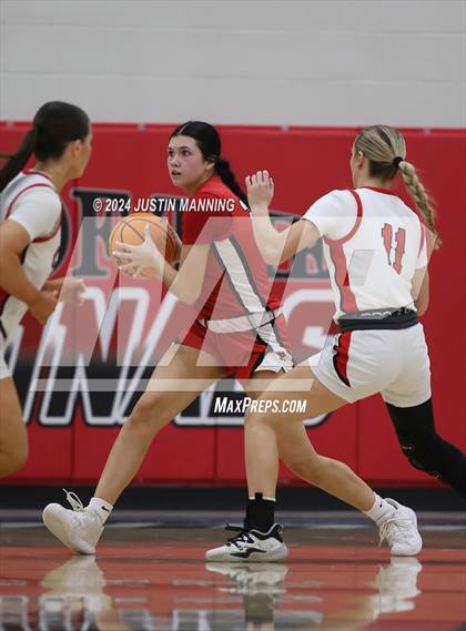 Thumbnail 1 in Glen Rose vs. Harmony Grove photogallery.