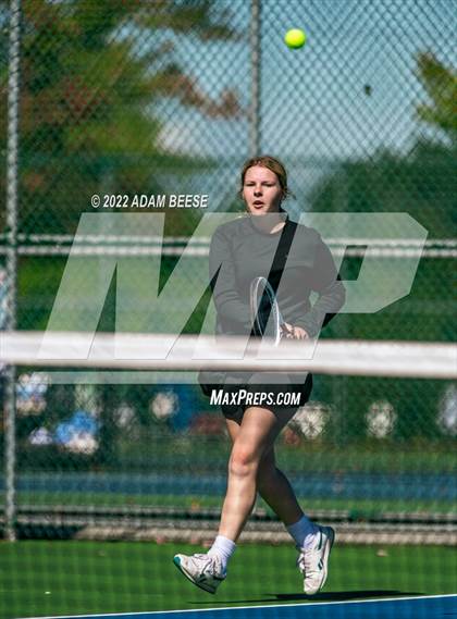 Thumbnail 2 in OHSAA Elyria Division 1 Sectional Round 2 photogallery.