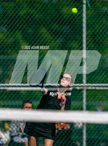Thumbnail 1 in OHSAA Elyria Division 1 Sectional Round 2 photogallery.
