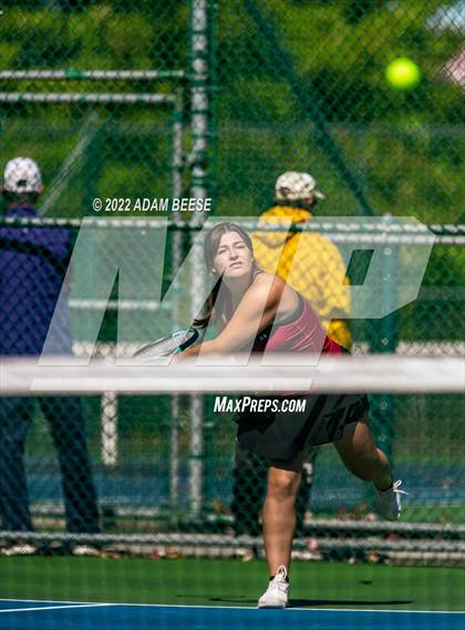 Thumbnail 2 in OHSAA Elyria Division 1 Sectional Round 2 photogallery.