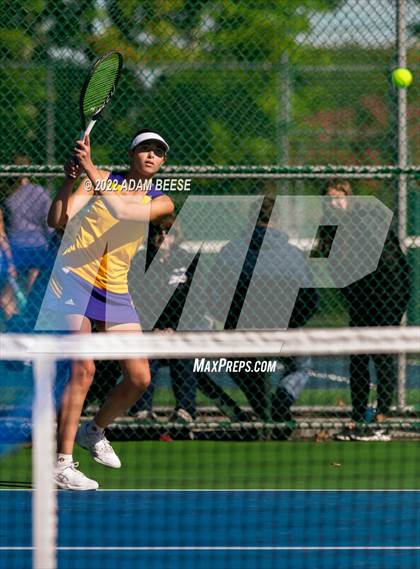 Thumbnail 2 in OHSAA Elyria Division 1 Sectional Round 2 photogallery.
