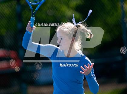 Thumbnail 2 in OHSAA Elyria Division 1 Sectional Round 2 photogallery.