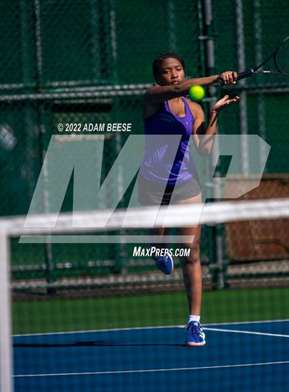 Thumbnail 1 in OHSAA Elyria Division 1 Sectional Round 2 photogallery.