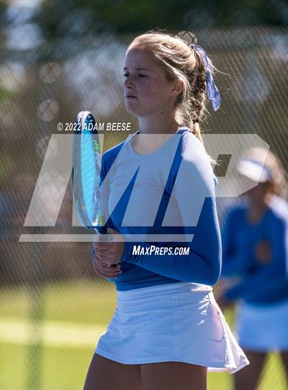 Thumbnail 3 in OHSAA Elyria Division 1 Sectional Round 2 photogallery.