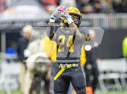 Thumbnail 3 in Toombs County @ Worth County (GHSA  A Division I Championship) photogallery.