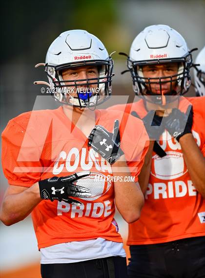 Thumbnail 2 in Bellarmine College Prep @ Half Moon Bay (Scrimmage) photogallery.
